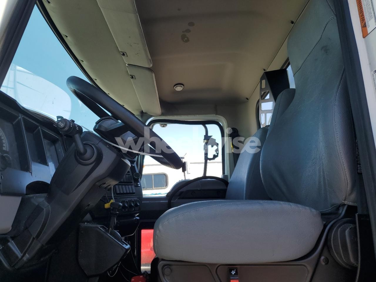 Photo 7 of 2023 MACK MD N/A (VIN 1M2MDBAA4PS008878)