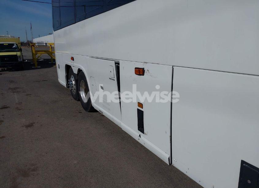 Photo 6 of 1999 Motor Coach INDUSTRIES TRANSIT BUS (VIN 1M8TRMPA0XP060887)