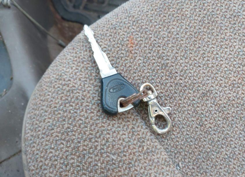 Photo 11 of 1998 Mercury Tracer LS (VIN 1MEFM13P5WW606671)