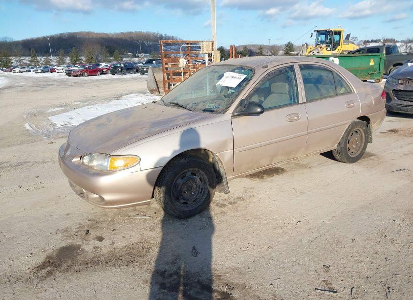 Photo 2 of 1998 Mercury Tracer LS (VIN 1MEFM13P5WW606671)