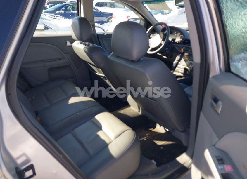 Photo 8 of 2005 Mercury Montego LUXURY (VIN 1MEFM40175G603748)