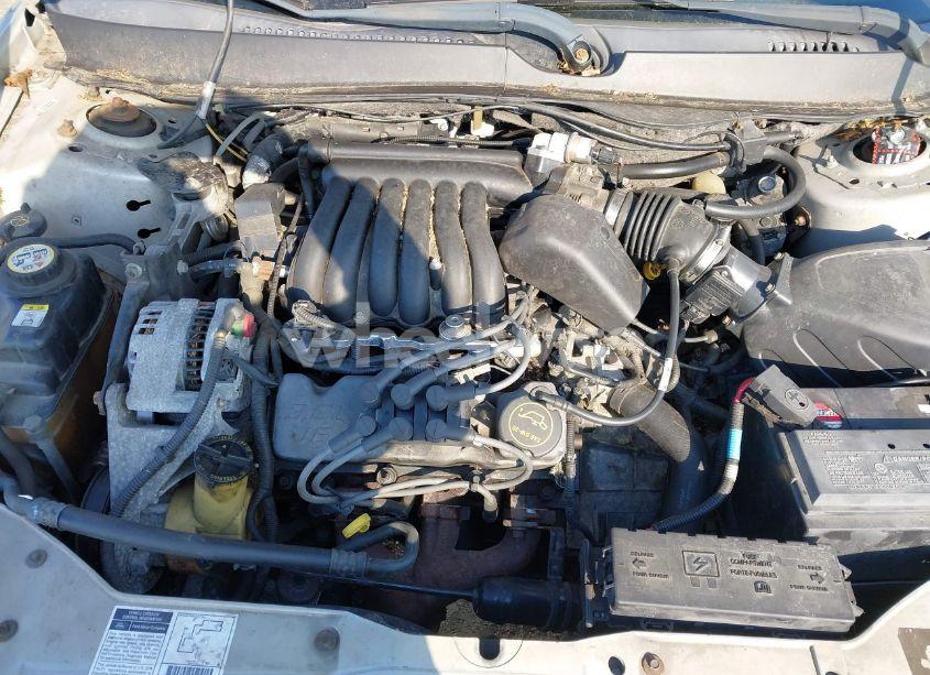 Photo 10 of 2002 Mercury Sable GS (VIN 1MEFM50U12G606835)