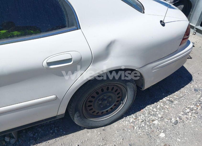 Photo 17 of 2003 Mercury Sable GS (VIN 1MEFM50U33A629599)