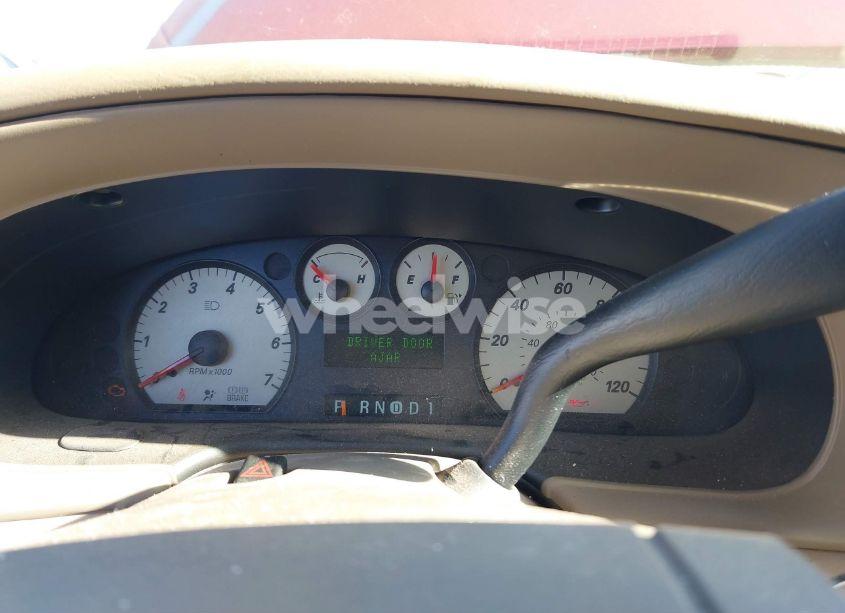 Photo 7 of 2004 Mercury Sable GS (VIN 1MEFM50U74A623063)