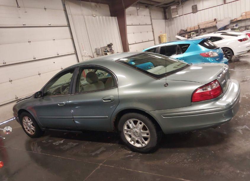 Photo 15 of 2005 Mercury Sable GS (VIN 1MEFM50U85A617385)