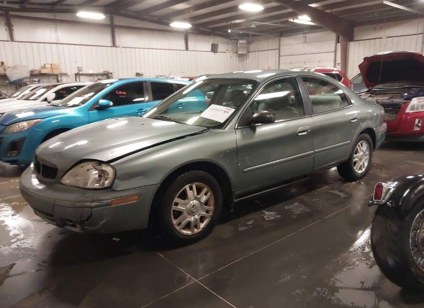 Photo 2 of 2005 Mercury Sable GS (VIN 1MEFM50U85A617385)