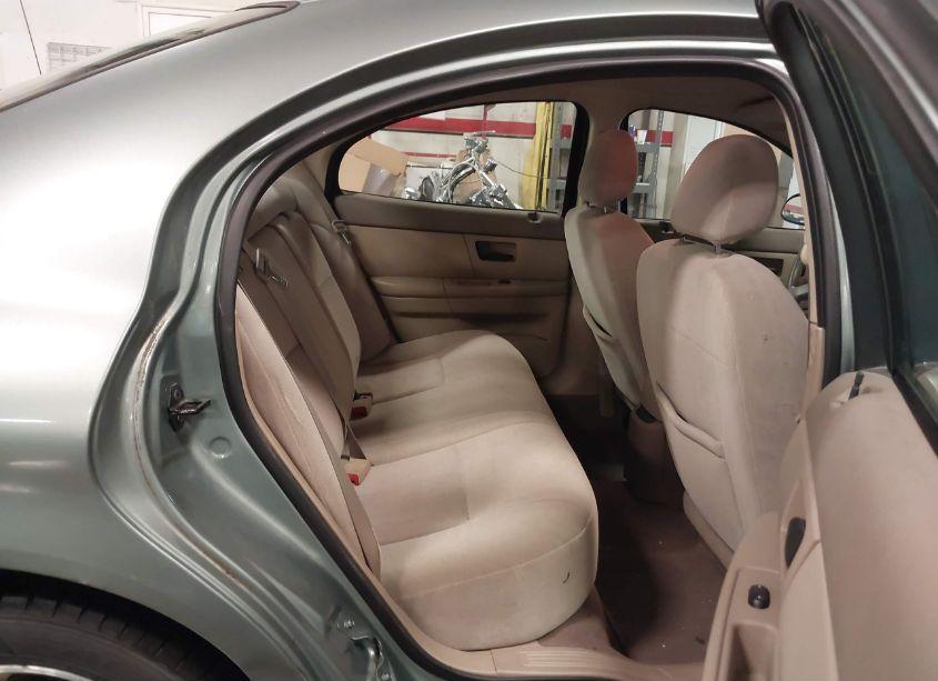 Photo 8 of 2005 Mercury Sable GS (VIN 1MEFM50U85A617385)