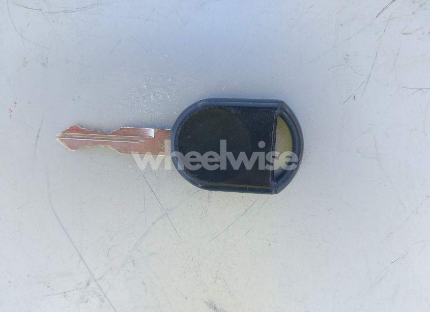 Photo 11 of 2005 Mercury Sable GS (VIN 1MEFM50U85A624529)