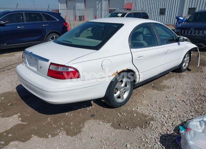 Photo 4 of 2005 Mercury Sable GS (VIN 1MEFM50U85A624529)