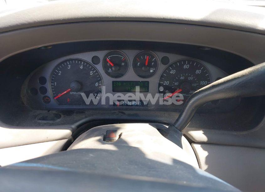 Photo 7 of 2005 Mercury Sable GS (VIN 1MEFM50U85A624529)