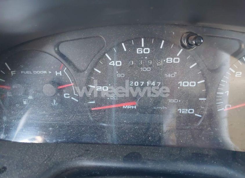 Photo 7 of 2002 Mercury Sable GS (VIN 1MEFM50UX2A632773)