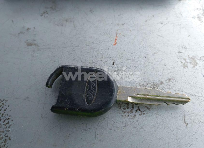 Photo 11 of 2005 Mercury Sable LS (VIN 1MEFM55S25A612965)