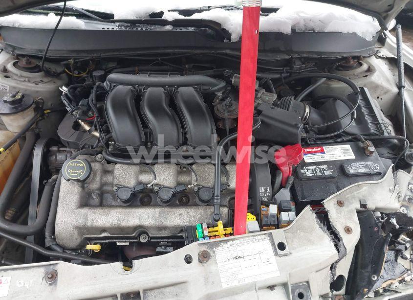 Photo 10 of 2005 Mercury Sable LS (VIN 1MEFM55S25A631936)