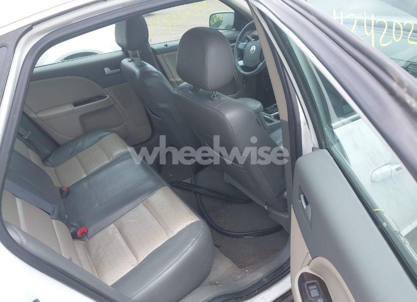 Photo 8 of 2008 Mercury Sable PREMIER (VIN 1MEHM42W88G623772)