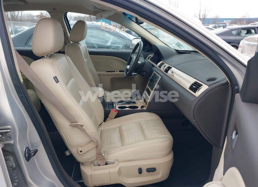 Photo 5 of 2009 Mercury Sable PREMIER (VIN 1MEHM42W99G614631)