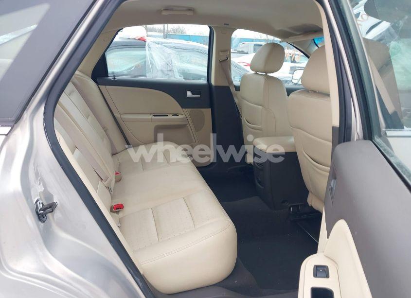 Photo 8 of 2009 Mercury Sable PREMIER (VIN 1MEHM42W99G614631)