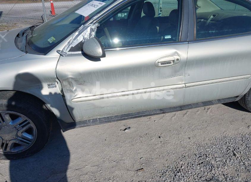 Photo 6 of 2005 Mercury Sable LS (VIN 1MEHM55S95A610185)