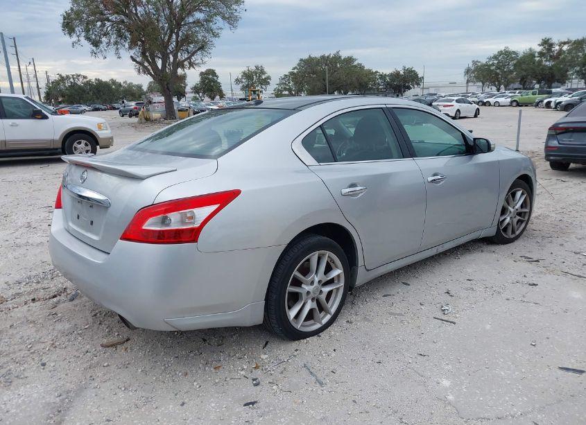 Photo 4 of 2009 Nissan Maxima 3.5 SV (VIN 1N4AA51E09C836076)