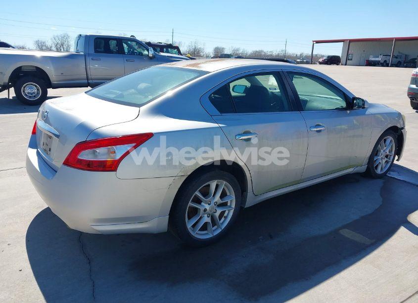 Photo 4 of 2009 Nissan Maxima 3.5 S (VIN 1N4AA51E29C818355)