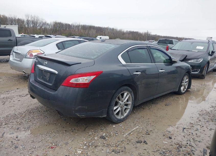 Photo 4 of 2010 Nissan Maxima 3.5 SV (VIN 1N4AA5AP0AC854597)