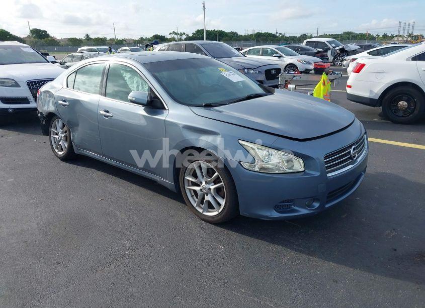 2011 Nissan Maxima 3.5 SV (VIN 1N4AA5AP0BC822802) main photo
