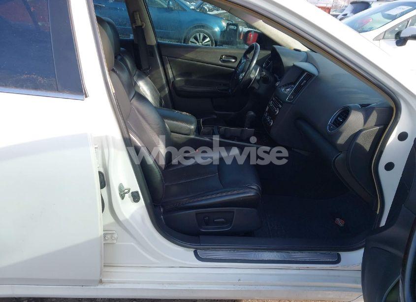 Photo 5 of 2011 Nissan Maxima 3.5 SV (VIN 1N4AA5AP0BC840748)