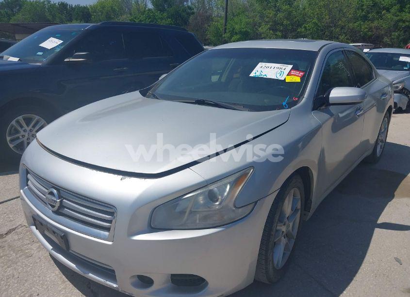 Photo 2 of 2014 Nissan Maxima 3.5 S (VIN 1N4AA5AP0EC444579)