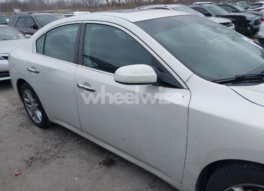 Photo 13 of 2014 Nissan Maxima 3.5 S (VIN 1N4AA5AP0EC452052)