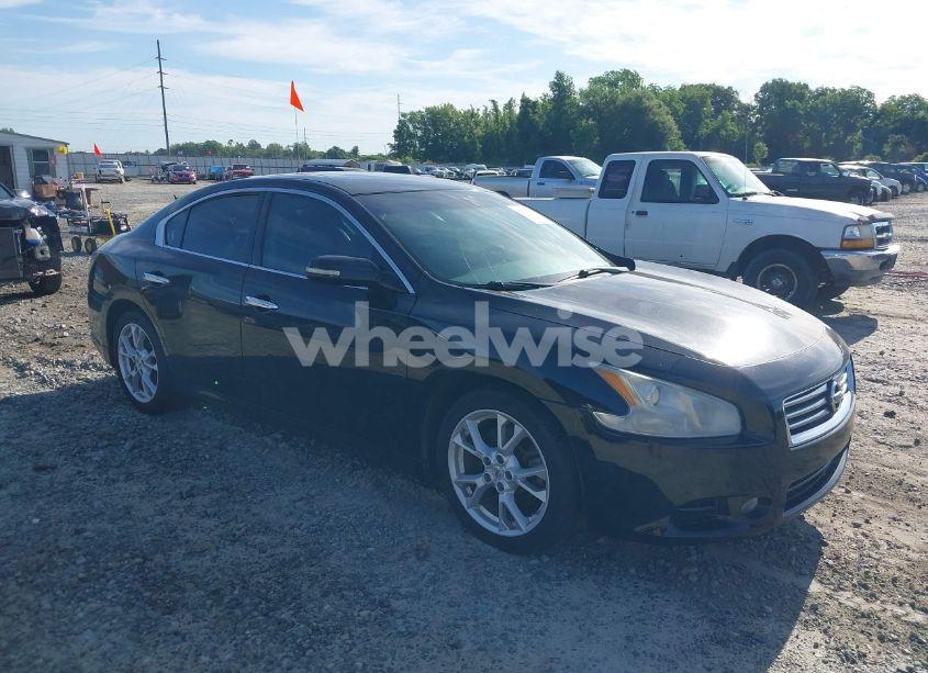 2014 Nissan Maxima 3.5 SV (VIN 1N4AA5AP0EC461818) main photo