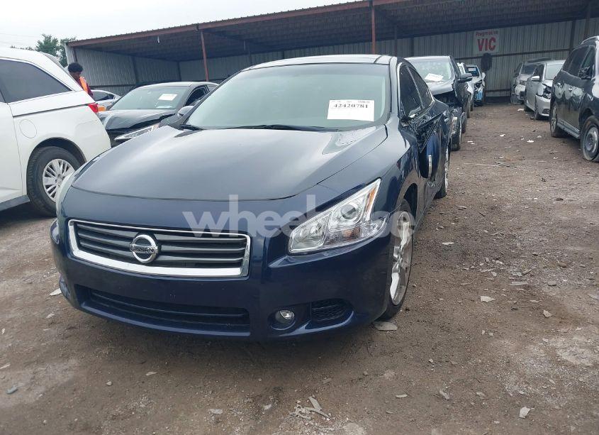 Photo 2 of 2014 Nissan Maxima 3.5 S/3.5 SV (VIN 1N4AA5AP0EC469157)