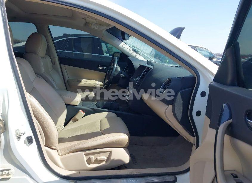 Photo 5 of 2014 Nissan Maxima 3.5 SV (VIN 1N4AA5AP0EC485813)