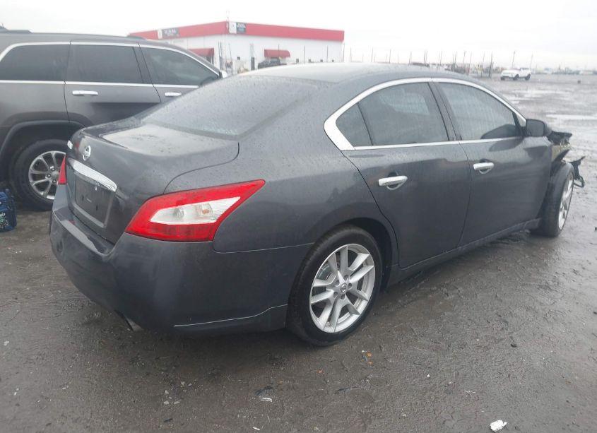 Photo 4 of 2010 Nissan Maxima 3.5 S (VIN 1N4AA5AP1AC817302)