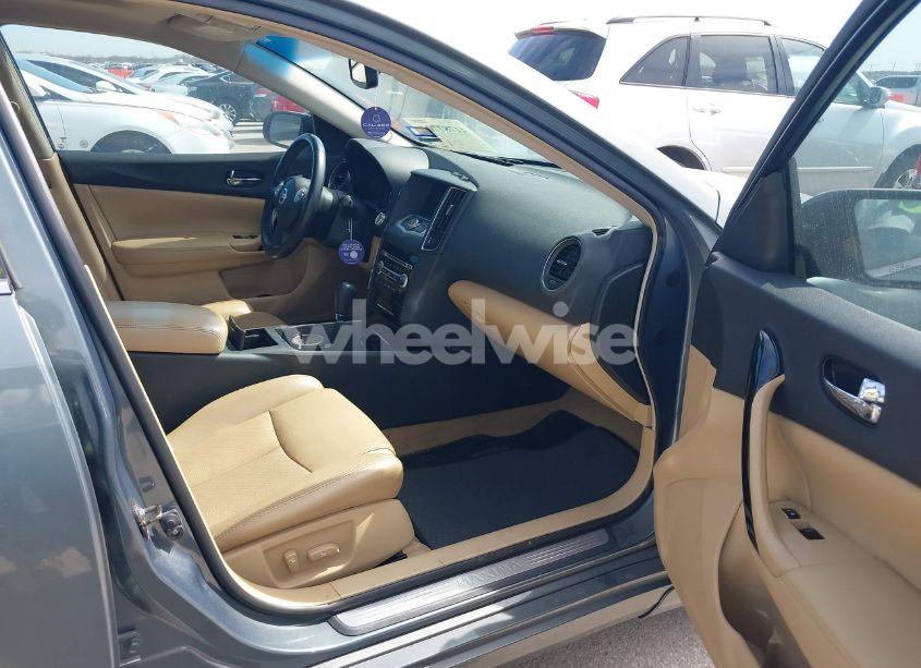 Photo 5 of 2010 Nissan Maxima 3.5 SV (VIN 1N4AA5AP1AC853247)