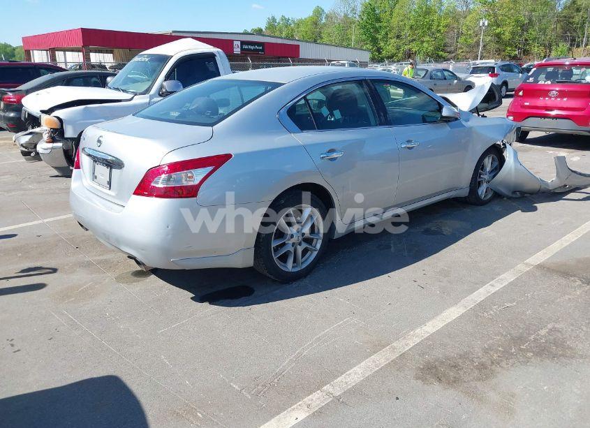 Photo 4 of 2010 Nissan Maxima 3.5 S (VIN 1N4AA5AP1AC871912)