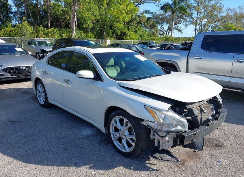 2014 Nissan Maxima 3.5 SV (VIN 1N4AA5AP1EC434014) main photo