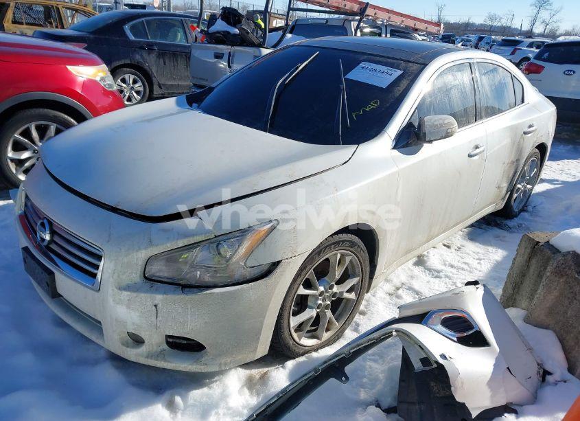 Photo 2 of 2014 Nissan Maxima 3.5 SV (VIN 1N4AA5AP1EC447037)