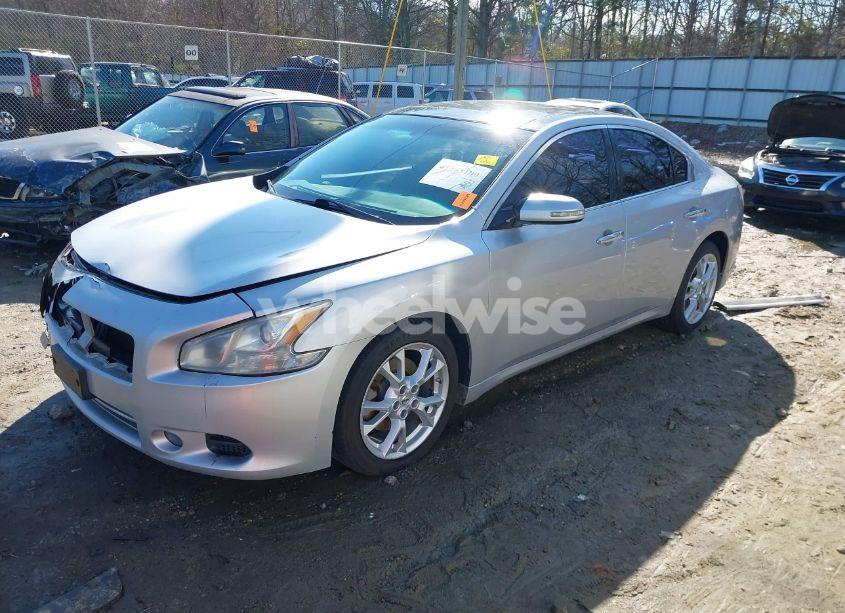 Photo 2 of 2014 Nissan Maxima 3.5 SV (VIN 1N4AA5AP1EC464985)