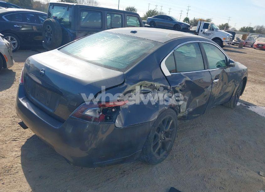 Photo 4 of 2010 Nissan Maxima 3.5 SV (VIN 1N4AA5AP2AC823092)