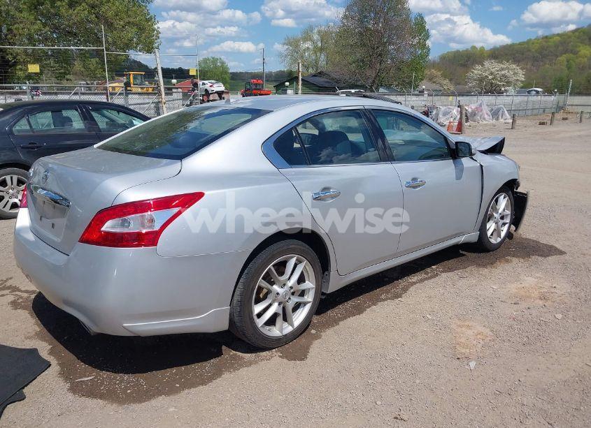 Photo 4 of 2011 Nissan Maxima 3.5 SV (VIN 1N4AA5AP2BC859009)