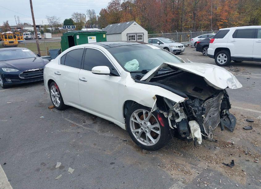 2013 Nissan Maxima 3.5 SV (VIN 1N4AA5AP2DC824599) main photo