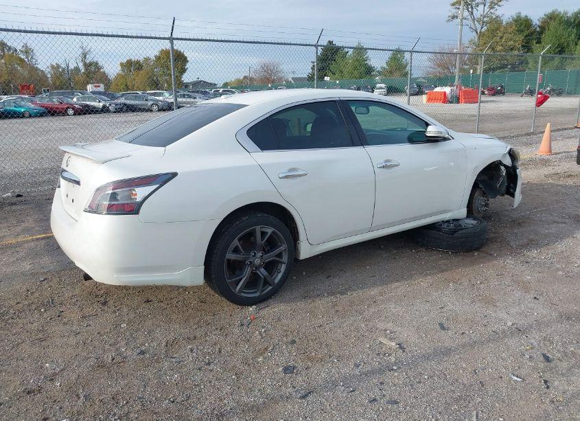 Photo 4 of 2014 Nissan Maxima 3.5 SV (VIN 1N4AA5AP2EC443224)