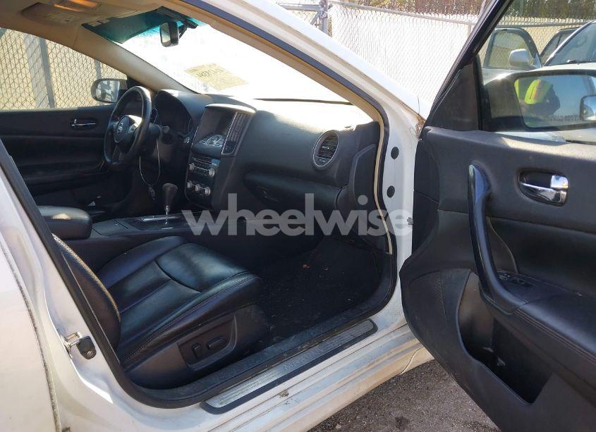 Photo 5 of 2014 Nissan Maxima 3.5 SV (VIN 1N4AA5AP2EC450092)