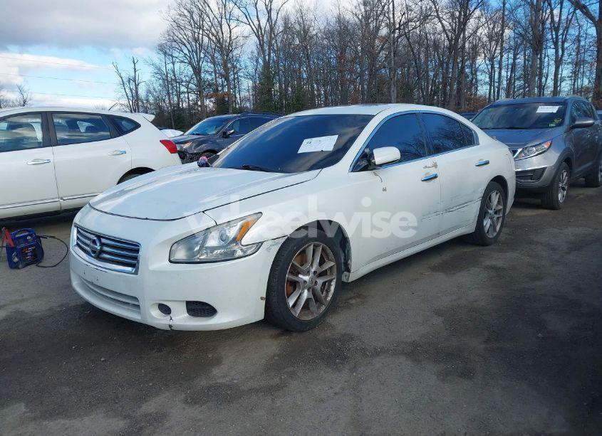 Photo 2 of 2014 Nissan Maxima 3.5 S/3.5 SV (VIN 1N4AA5AP2EC466535)