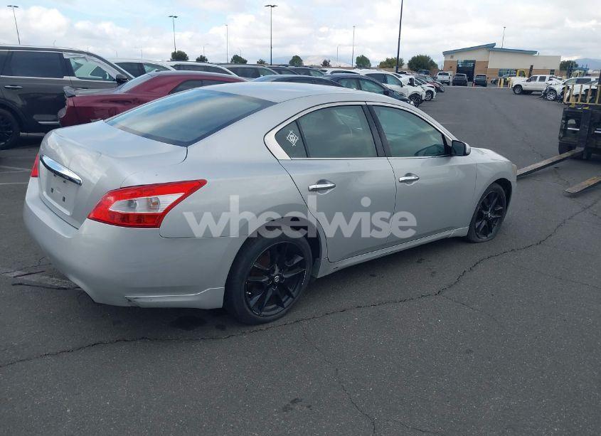 Photo 4 of 2011 Nissan Maxima 3.5 S (VIN 1N4AA5AP4BC842454)