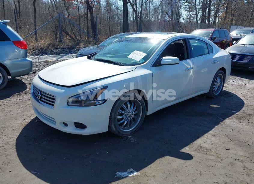 Photo 2 of 2014 Nissan Maxima 3.5 S (VIN 1N4AA5AP4EC440390)