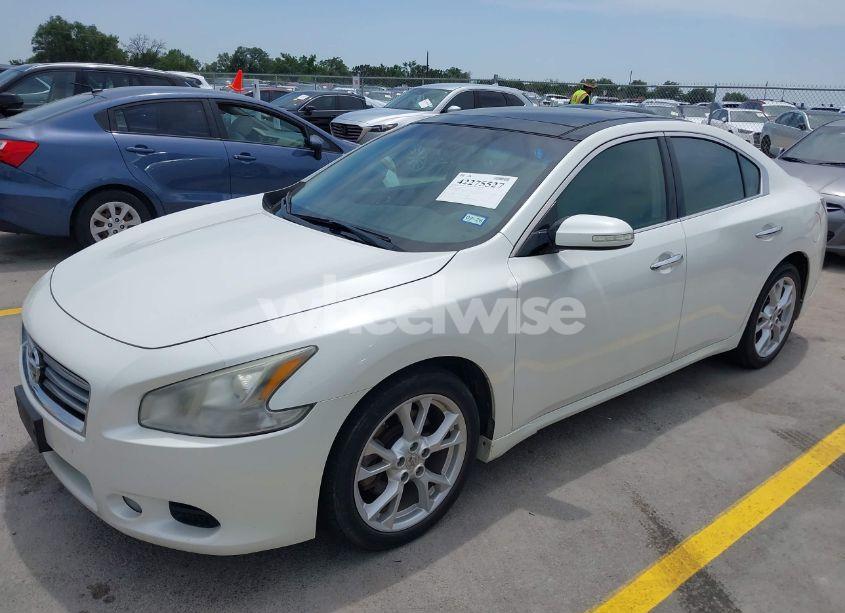 Photo 2 of 2014 Nissan Maxima 3.5 SV (VIN 1N4AA5AP4EC483045)