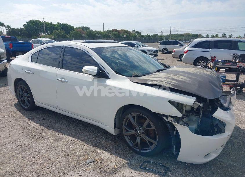 2014 Nissan Maxima 3.5 SV (VIN 1N4AA5AP4EC498564) main photo