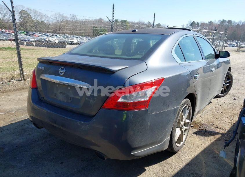 Photo 4 of 2010 Nissan Maxima 3.5 SV (VIN 1N4AA5AP5AC805685)