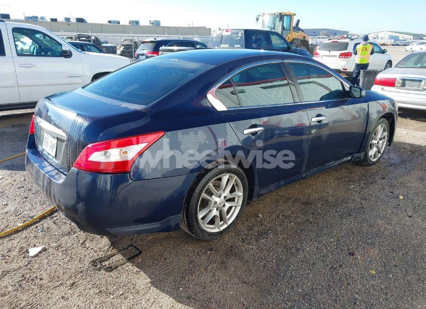 Photo 4 of 2010 Nissan Maxima 3.5 S (VIN 1N4AA5AP5AC854692)