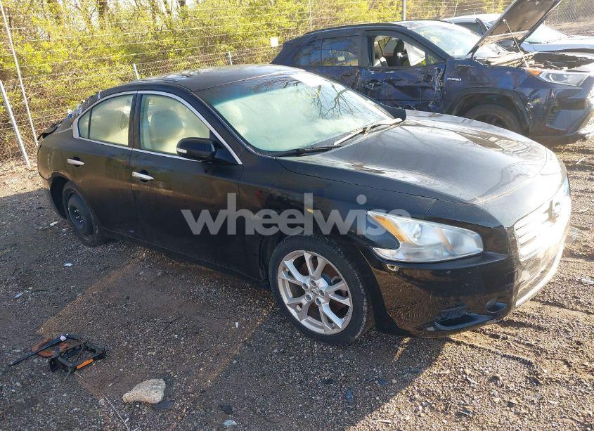 2013 Nissan Maxima 3.5 SV (VIN 1N4AA5AP5DC822071) main photo
